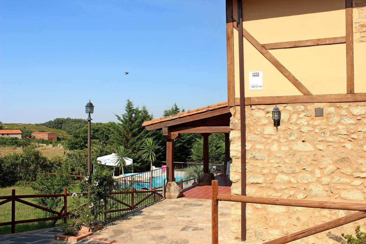 Gasthaus Complejo Rural La Coronilla Jarandilla de la Vera Exterior foto